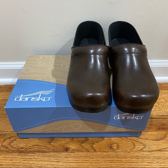 Dansko Clogs - Picture 4 of 8